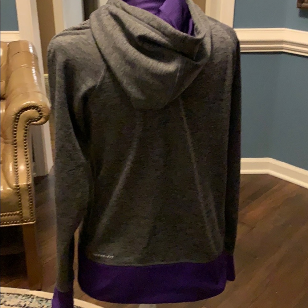 Nike Therma Fit hoodie - Picture 3 of 6